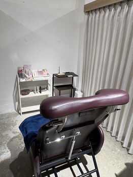 ソファ ネイルアイ 仙台(Sofa)の写真/【ナチュラル×似合わせ】個室3席のリーズナブルで高技術なまつ毛&眉サロン！◎まつ毛パーマもご用意