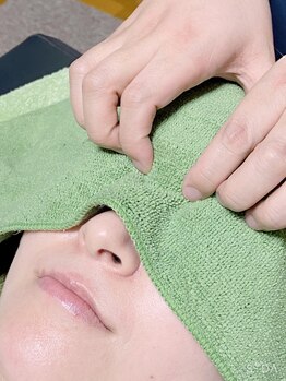 整体院 チーム蒼の写真/眼精疲労の原因は目だけじゃない｜筋膜整体で首肩・頭まで整え、つらさを繰り返さない体へ