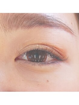 フリルアイビューティ 豊中店(Frill Eye Beauty)/