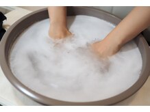 スリー 自由が丘(THREE)/美肌！炭酸バブルトリートメント