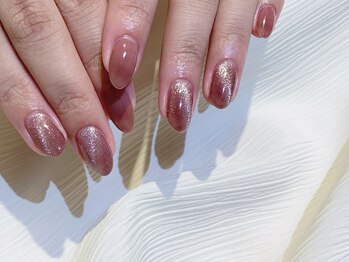 ネイルズ ララ(nails Lala)/マグネットジェル。