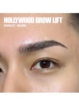 ルナアイラッシュ 渋谷店(Luna eyelash)/ハリウッドブロウリフト