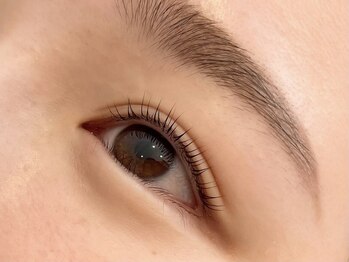 イーメ バイ クルール(iime by couleur)の写真/【初めての方も大歓迎☆】落ち着く雰囲気の完全個室で受けるパリジェンヌ＆低刺激まつげパーマ専門店！