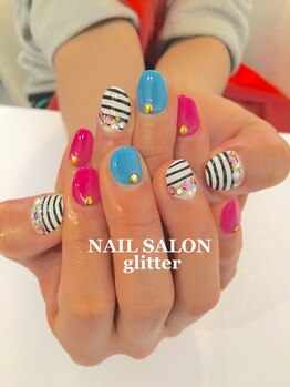 ネイルサロン グリッター(NAIL SALON glitter)/ボーダーネイル