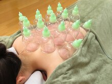 ホジュン鍼灸整体院/肩こり/腰痛/骨盤矯正/小顔