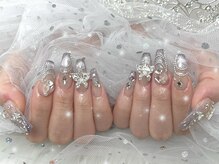 ベルグローアルファネイル(BELLE GROW ALPHA NAIL)/韓国風キラキラネイル