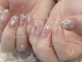キラキラ桜ネイル
