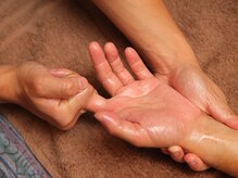 リラクゼーションサロン スローリー(Slowly)/ハンドリフレ[30分/60分]