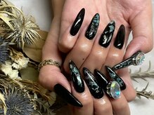 セブン ネイル(7 nail)/蛇柄