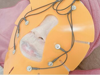 エキュロ 敦賀店(equro)の写真/肌質改善♪弱った細胞を活性化！セルサーマスクでお肌の奥深くまで美容成分を送り届けて、うる艶美肌に♪