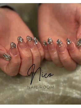 【初回オフ無料】ホロビジュー