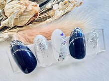 ネイルサロンアンドスクール ラフィーネ 池袋店/雪×ダブルフレンチ◆¥7990