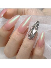 キャンディベース ドライブイン(Candybase Drive in)/インパクト抜群！キラキラネイル