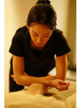 月雫香 南堀江/バリニーズアロマリンパ