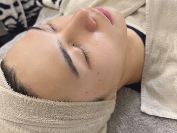 ケアナ 麻布十番店(CareNa)の写真/老若男女問わず、 【美肌】 をゲット★くすみを飛ばして肌本来の白さを取り戻す。ケアナ流シャワースキン★