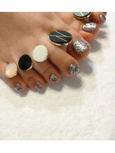 アンドナイン(&9)/フット