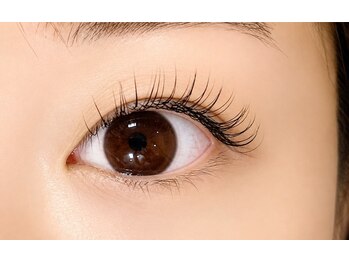 アール(eR)の写真/まつげパーマも眉WAXも初めての方へ。似合わせデザインをご提案