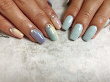 モグネイル(Mogunail)/虹色パステルネイル