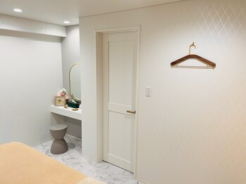リラクゼーションサロン カラン(calan)/施術後はこちらで身支度を