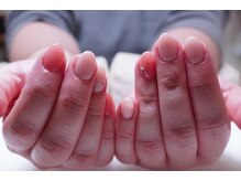 プチリリィ(Petit Lily)/オフィスにもOKなシンプルネイル