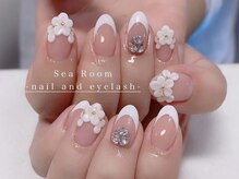 ブライダルネイルも承っております《立体的な３Dフラワー》