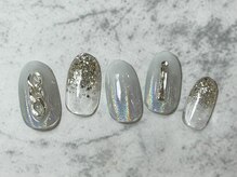 ネイルブレイク リリア(Nail Break lilia)/【初回オフ無料】ラメグラデ