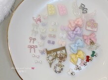 リボン(RIBBON)の雰囲気（トレンドパーツやクリスマス用のパーツたくさん揃っております ）