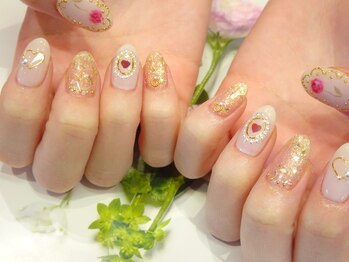 キャミ ネイル(CAMMY NAIL)/キラキララブリーネイル