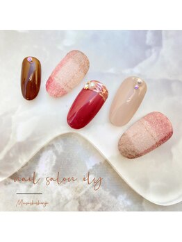 イリー(ily)/チェックネイル