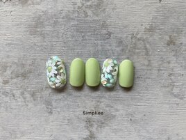 フラワーネイル