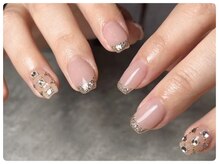 ノウェム(novem)/ビジューネイル