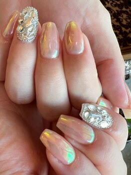 サロン ドゥ レーベル(Salon de Label)の写真/多彩な400色を使いシンプルからこだわり、自分だけのスタイルを見つけてください☆