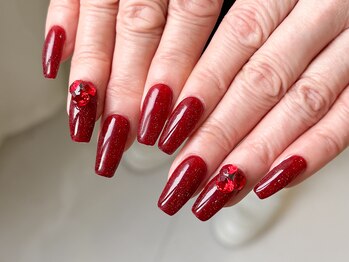 ワンアンドオンリー(One&Only)/ボルドーフラッシュ×Vカット