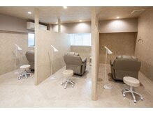 韓国まつ毛・アイブロウ・LEDマツエク　NUN BROWS 東戸塚店/店内の雰囲気/3