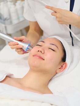 リジェナ 南浦和店(RIJENA)の写真/40代からのシミ・くすみ・乾燥小じわをまとめてケア