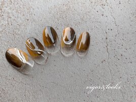 ニュアンス　秋ネイル　ミラー