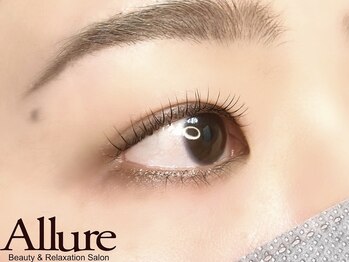 アリュール(Allure)/まつげパーマ【カール】