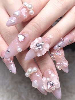 レディスペネイルノマエ 名駅店(Redispe nail nomae)の写真/トレンドを意識した華やかなデザインやパーツを豊富にご用意♪ネイルケアも◎お手頃なのに満足な仕上がり★