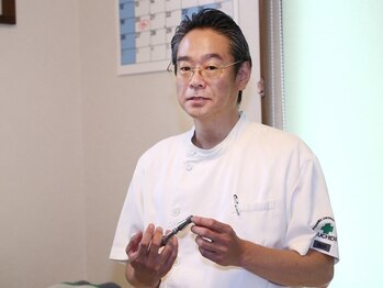 アンナカカイロプラクティックの写真/”圧倒的な施術実績と豊富な知識”で1人1人の痛みの原因を突き詰め、根本改善！健康的なお身体へ導きます◎