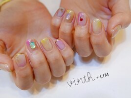 《Nail》担当:小澤