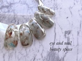 人気のニュアンスネイル♪