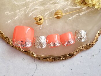 ネオンネイル/Rocher