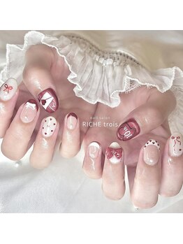 リッシュ トロワ(RICHE trois)/推し活フレンチガーリーネイル