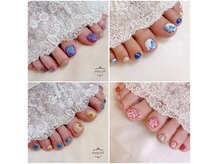 ピオニーネイル(peony nail)の雰囲気（フットも手描きアートで華やかに◎サンダル準備、はじませんか？）