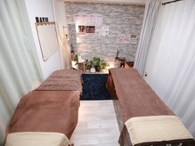 メヴィ(mavie)の雰囲気(待合室の無い完全入れ替え制の個室サロン。駐車場も目の前です。)