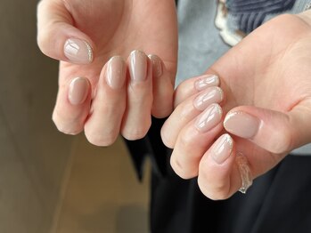 燈乃工房 三重鈴鹿本店(あかりのこうぼう)/ラメフレンチネイル