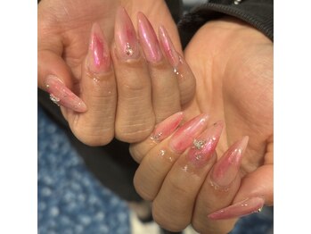 ファースト(FIRST)/ニュアンスデザインネイル