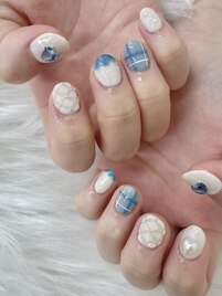 ブルーガーリーネイル