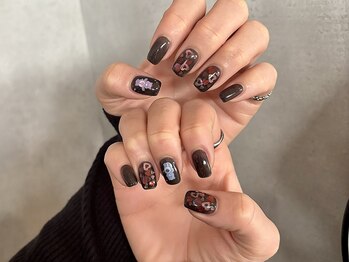 ソワレ(Soiree)/ちゅるん系ブラウン