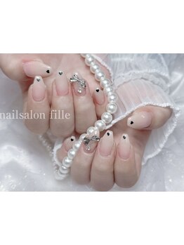 シンプル系（オフィス・日常）が得意